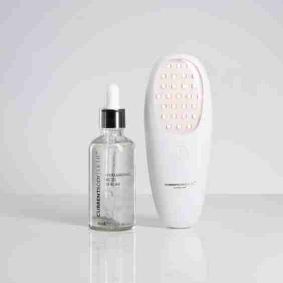 LED Precision + Hyaluronic Acid Serum Duo
