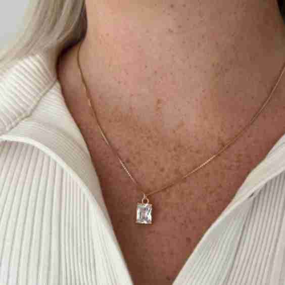 Diana On Box Chain Necklace