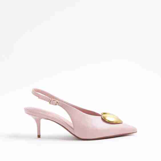 Heart Detail Court Heels