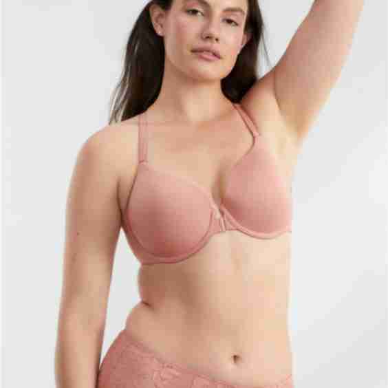 The Effortless Front Close Bra