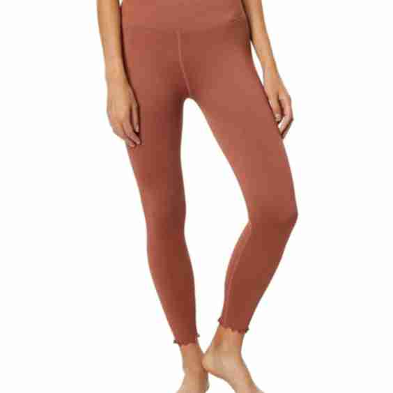 Love Sculpt Seamless 7/8 Ruffle Leggings