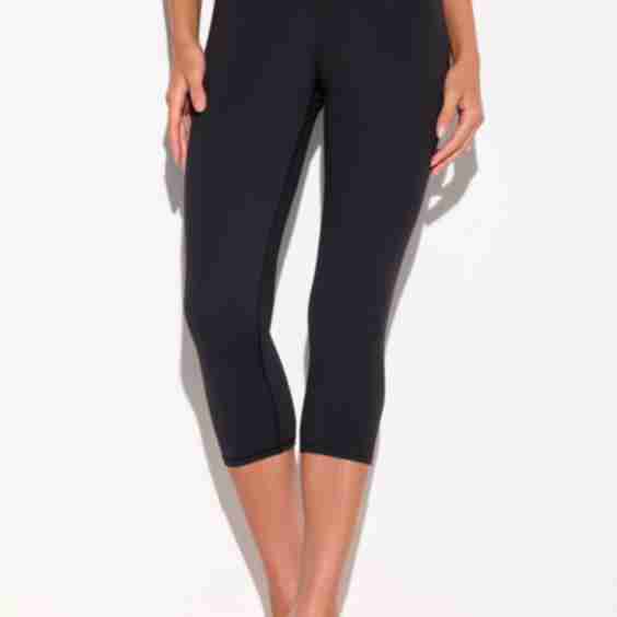 Nirvanatech Bliss Capri Legging