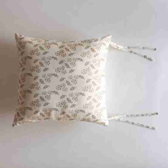 Floral Square Seat Cushion