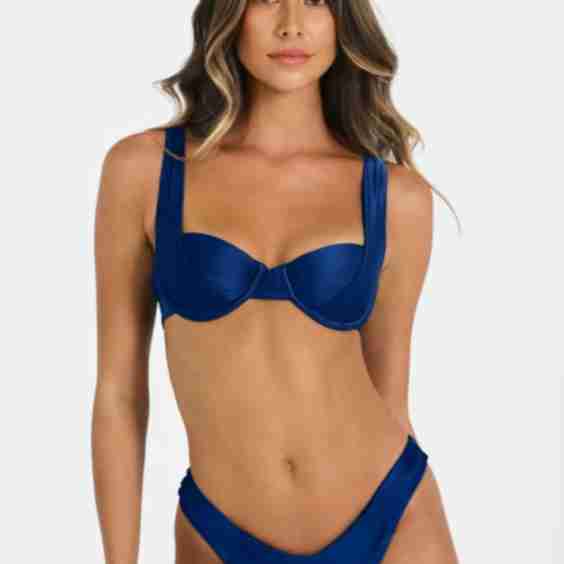 Tiana Underwire Top