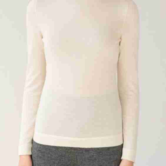 T Neck Pullover