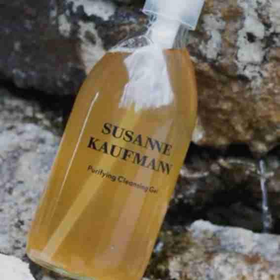 Susanne Kaufmann EN Reviews