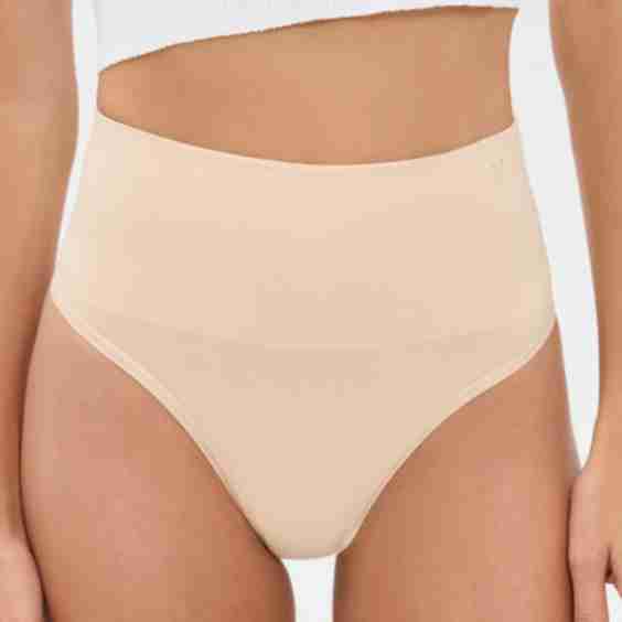 Seamlessly Shaped Ultralight Thong