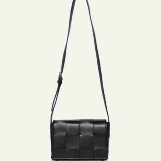 Honey Cross Body Bag