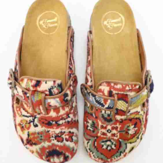 Carpet Clog 