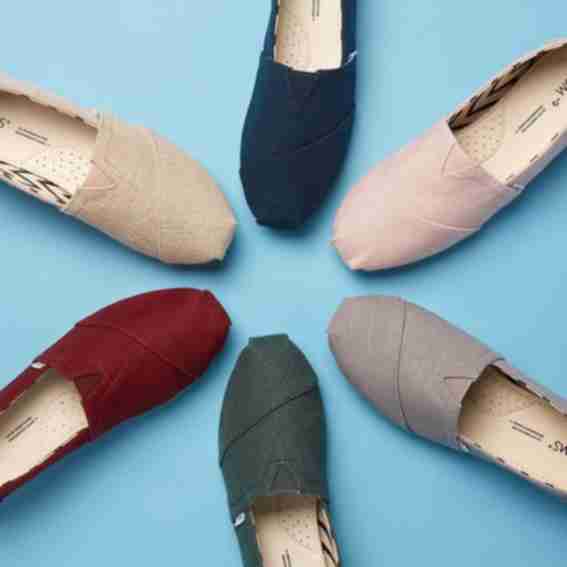 Toms Reviews