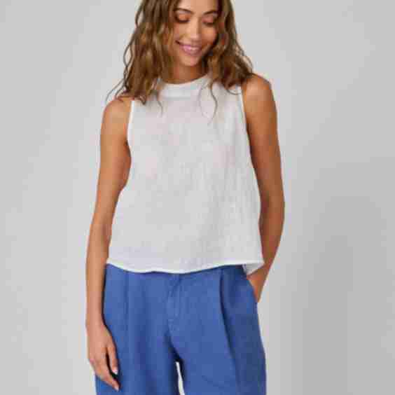 Linen Sleeveless Button Back Top