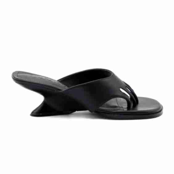 Toe Post Wedge