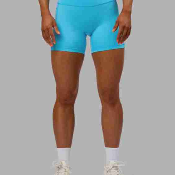 Fusion Ultra High-Rise Short Pockets