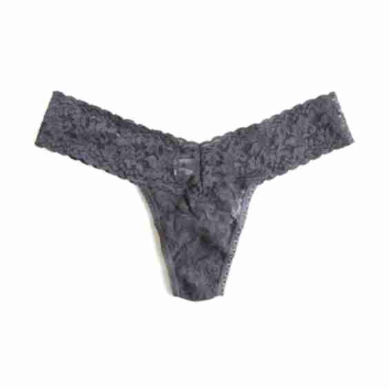 Signature Lace Low Rise Thongs