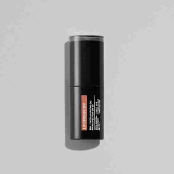Lip Defense 604