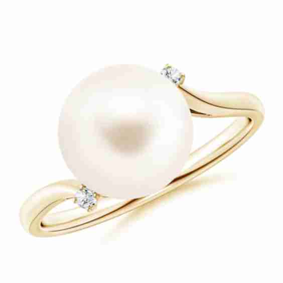 Freshwater Pearl And Diamond Bypass Ring
