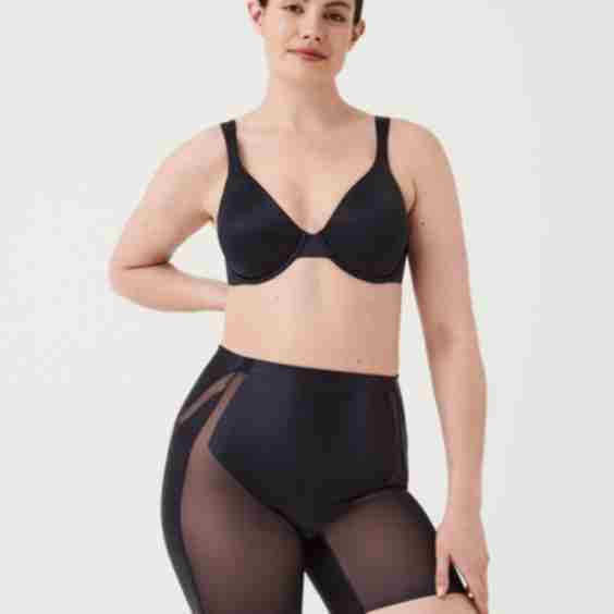 Booty-Lifting Shaping Mid-Thigh Short