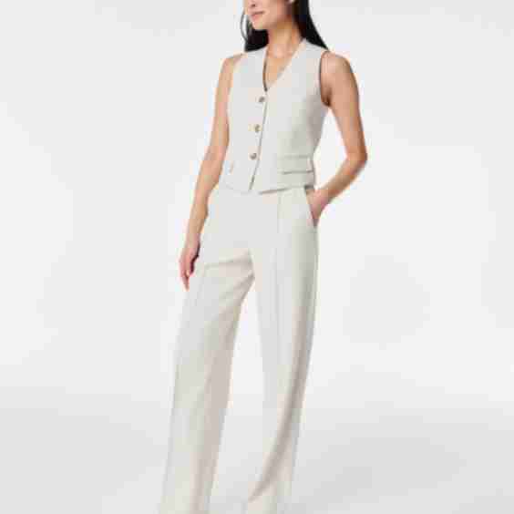 Carefree Crepe Trouser With No-Show Coverage
