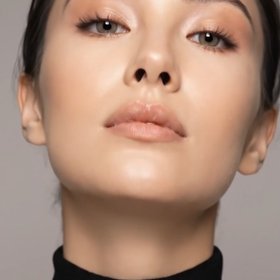 Daring Eyes