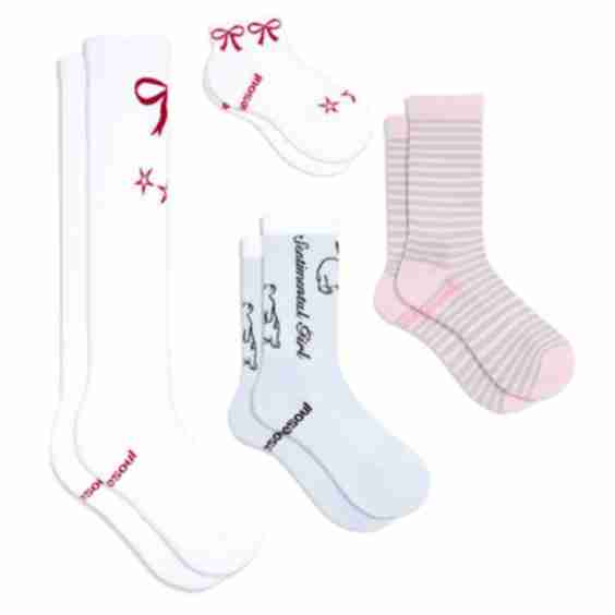 Holly Collectors 4 Pack