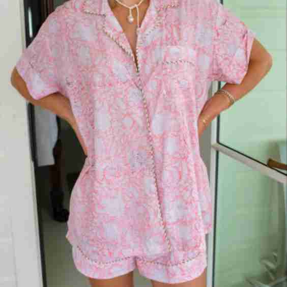 Soft Pink Floral Short 