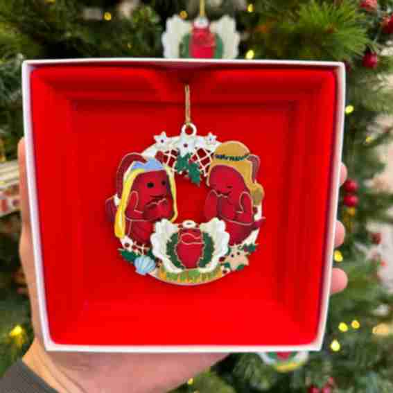 Lobster Nativity Scene Reviews