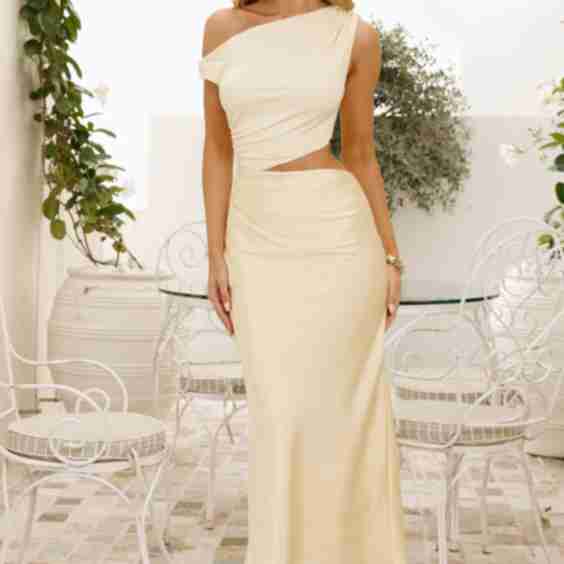 Dandelion Drift Off Shoulder Maxi Dress