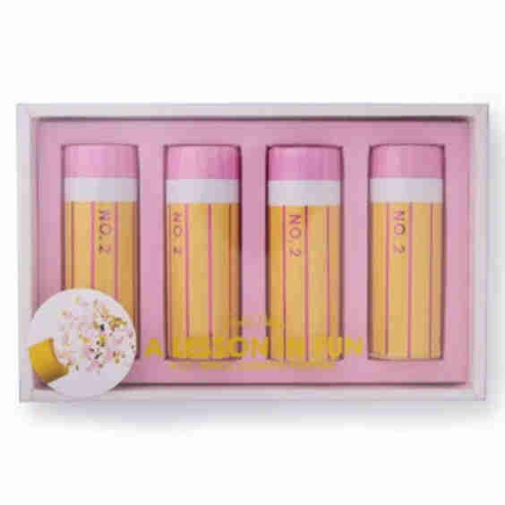 PENCIL CONFETTI POPPERS