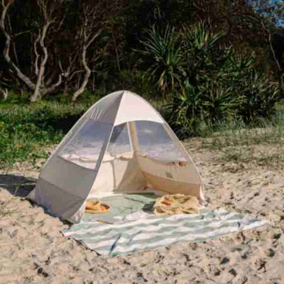 Pop Up Tent
