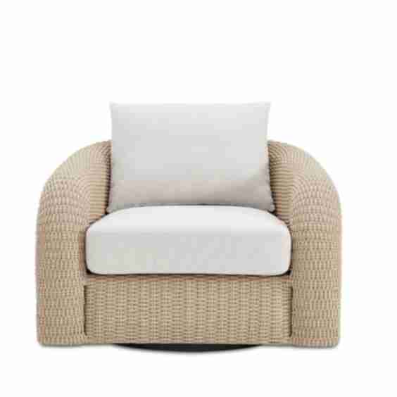  Lorna Outdoor Swivel Lounge Chair