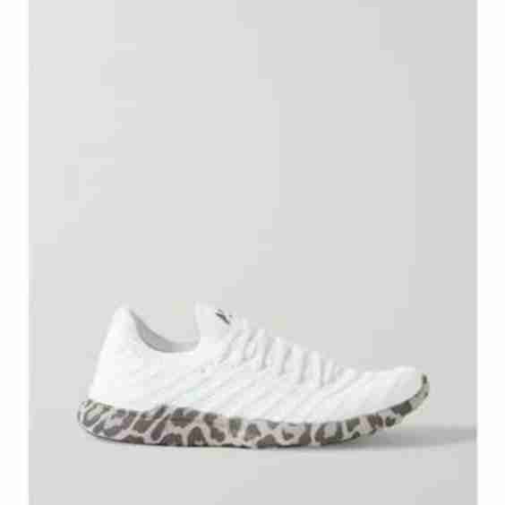Techloom Wave Mesh Sneakers