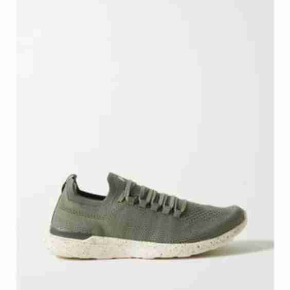Techloom Breeze Sneakers