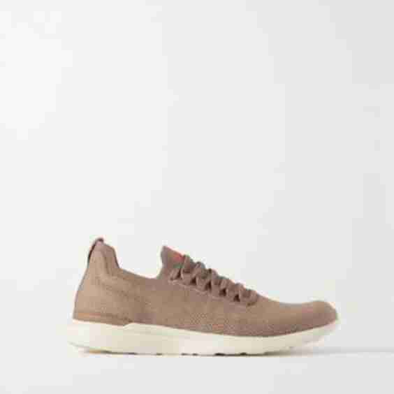 Techloom Breeze Mesh Sneakers