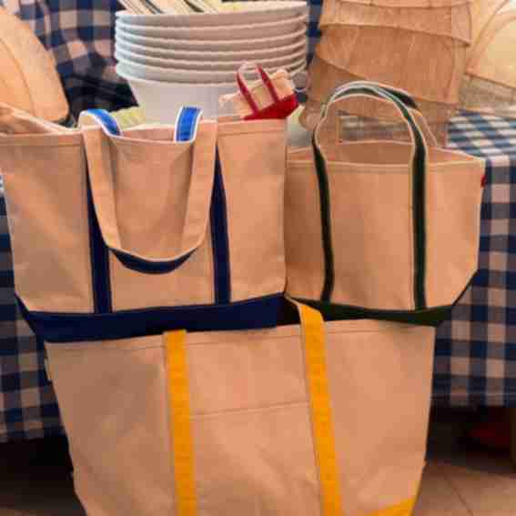 The Monogram Shop Reviews