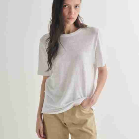 The Linen 02 / The Classic Fit