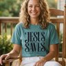 She Wears Faith
