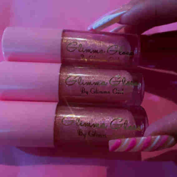 GlimmaGirlsCosmetics Reviews