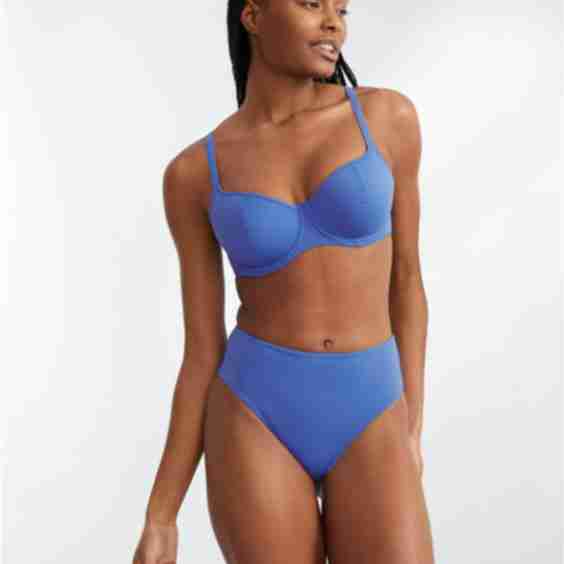 Jewel Cove Sweetheart Bikini Top