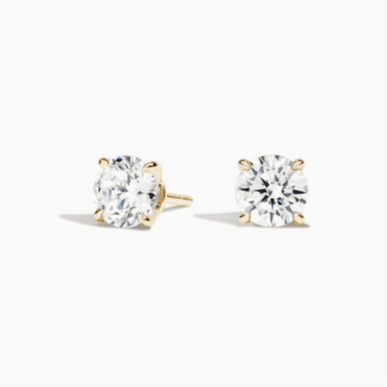 Claw Prong Diamond Stud Earrings in 18K Gold