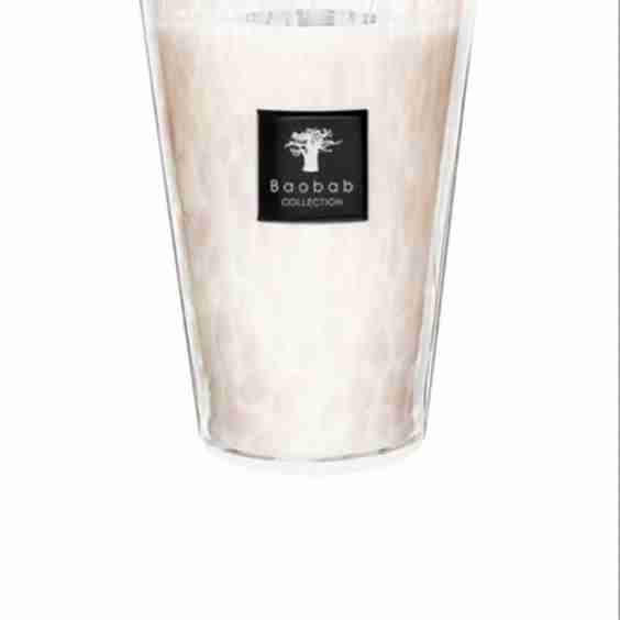 Pearls Max Scented Candle