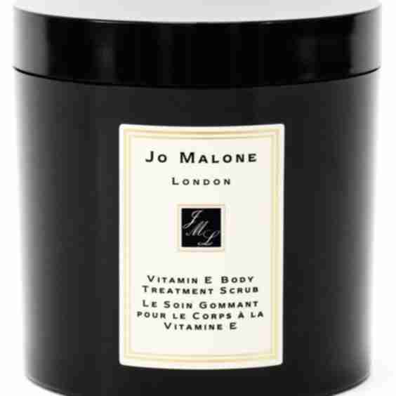 Vitamin E Body Treatment Scrub