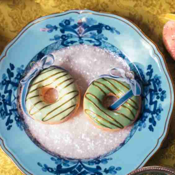 Pistachio Donut Bonbon Ornament