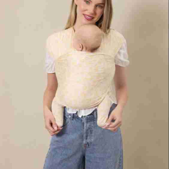 Buttercup Wrap