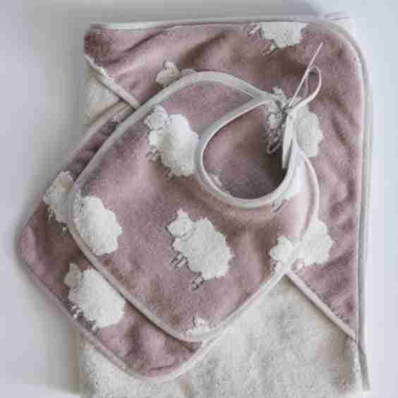 Sweet Sheep Jacquard Bath Set