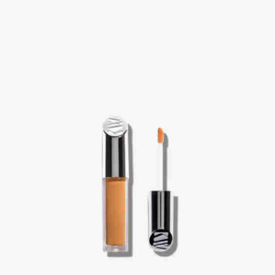 The Invisible Touch Concealer