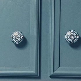 Hooks & Knobs