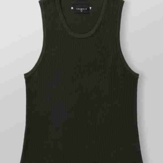 3048 - Crochet Tanks