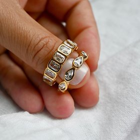 Essenza Jewelry