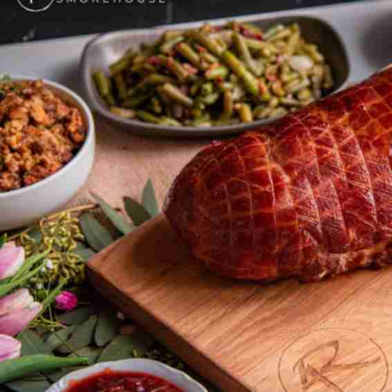 4 Rivers Smokehouse Reviews