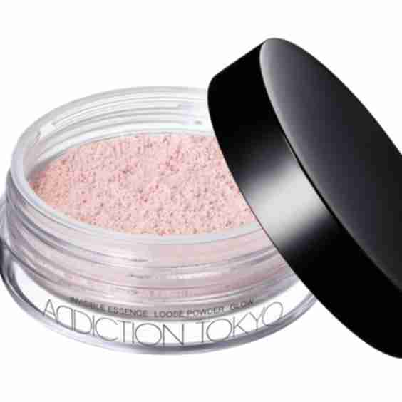 Invisible Essence Loose Powder Glow